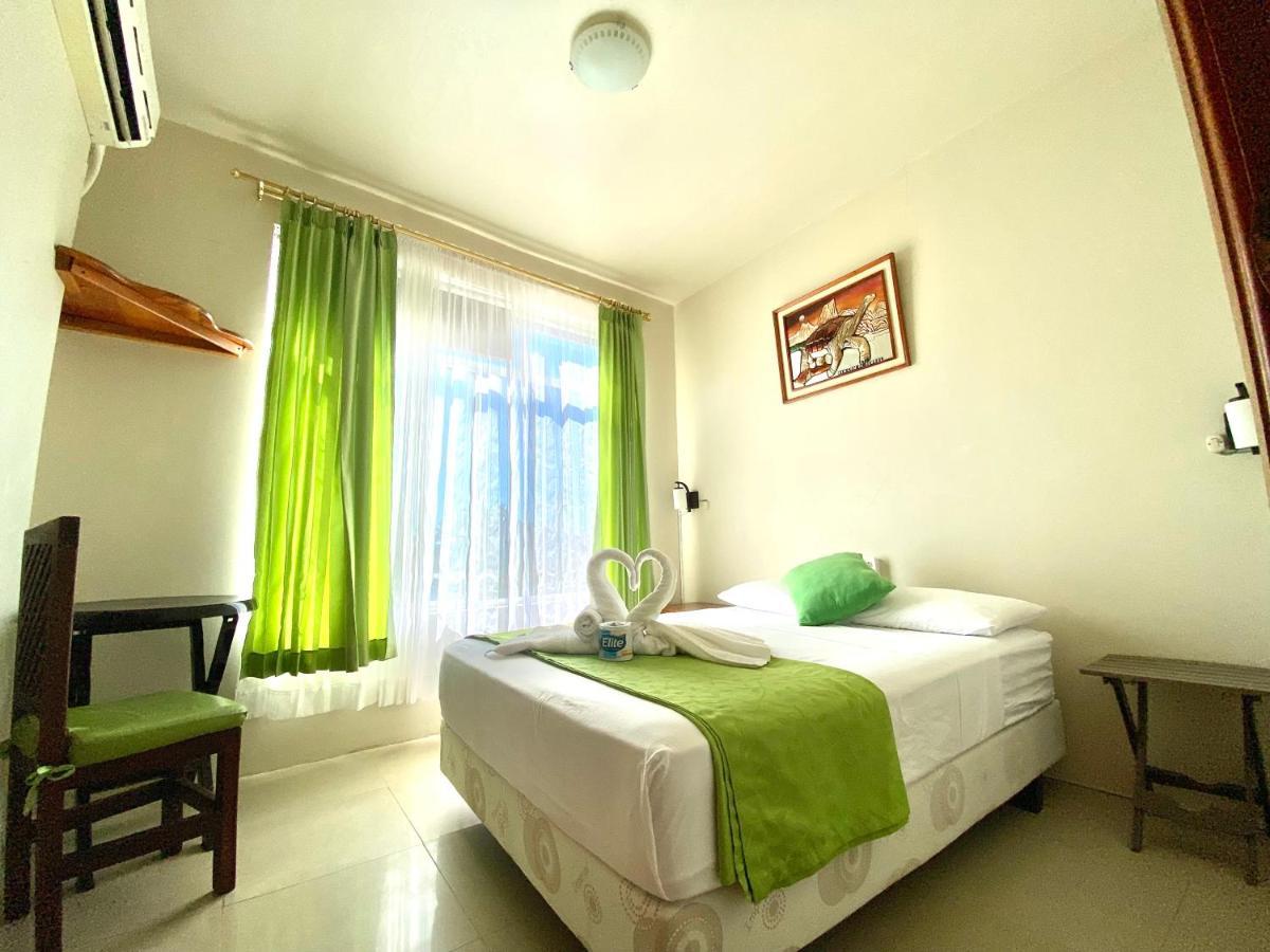 El Rincon De George Hotel Puerto Villamil Eksteriør billede