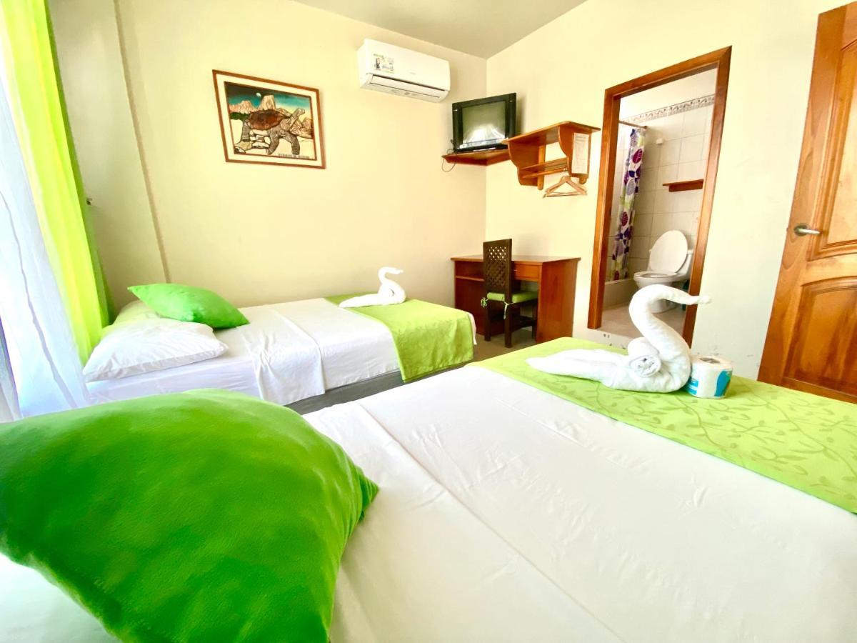 El Rincon De George Hotel Puerto Villamil Eksteriør billede