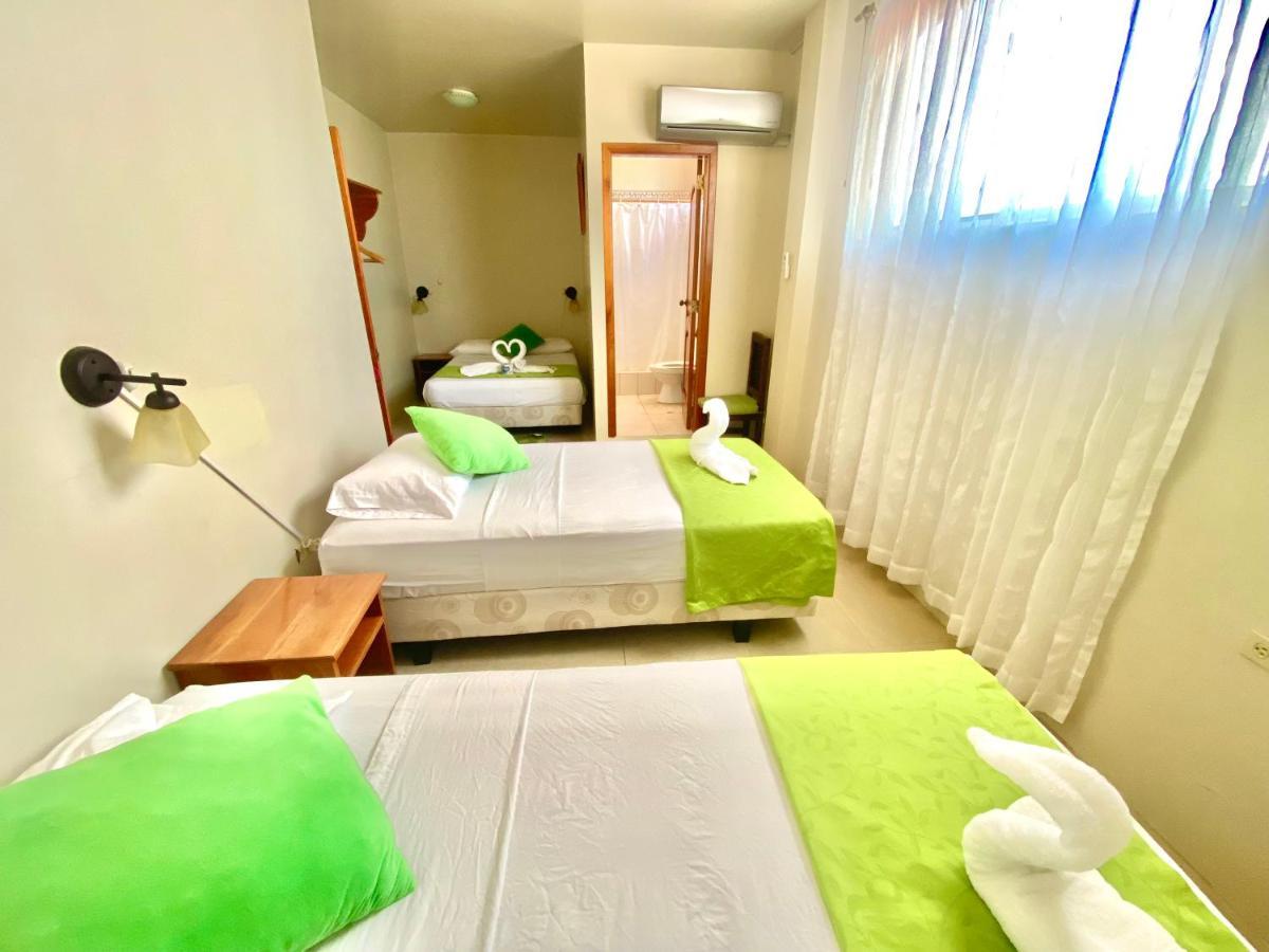 El Rincon De George Hotel Puerto Villamil Eksteriør billede